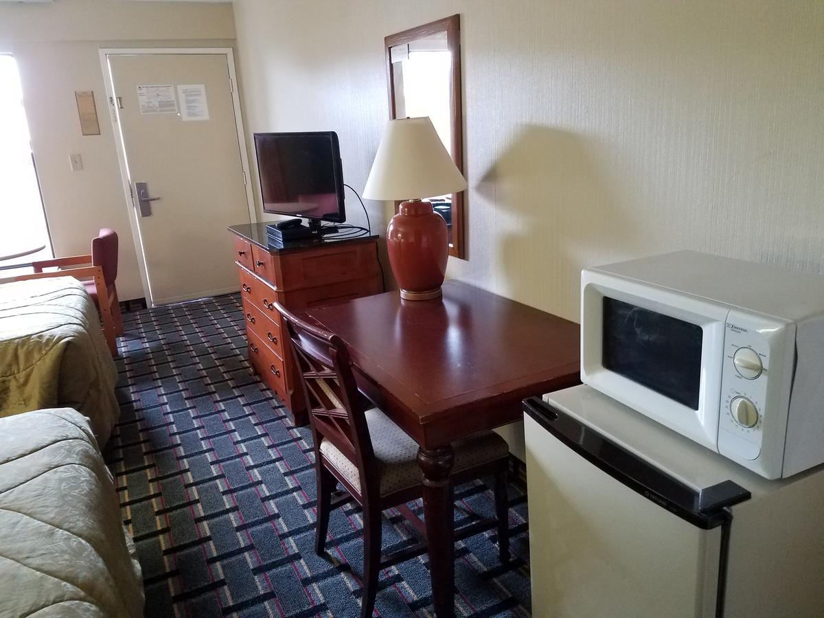 Americas Best Value Inn - Augusta / South Екстер'єр фото