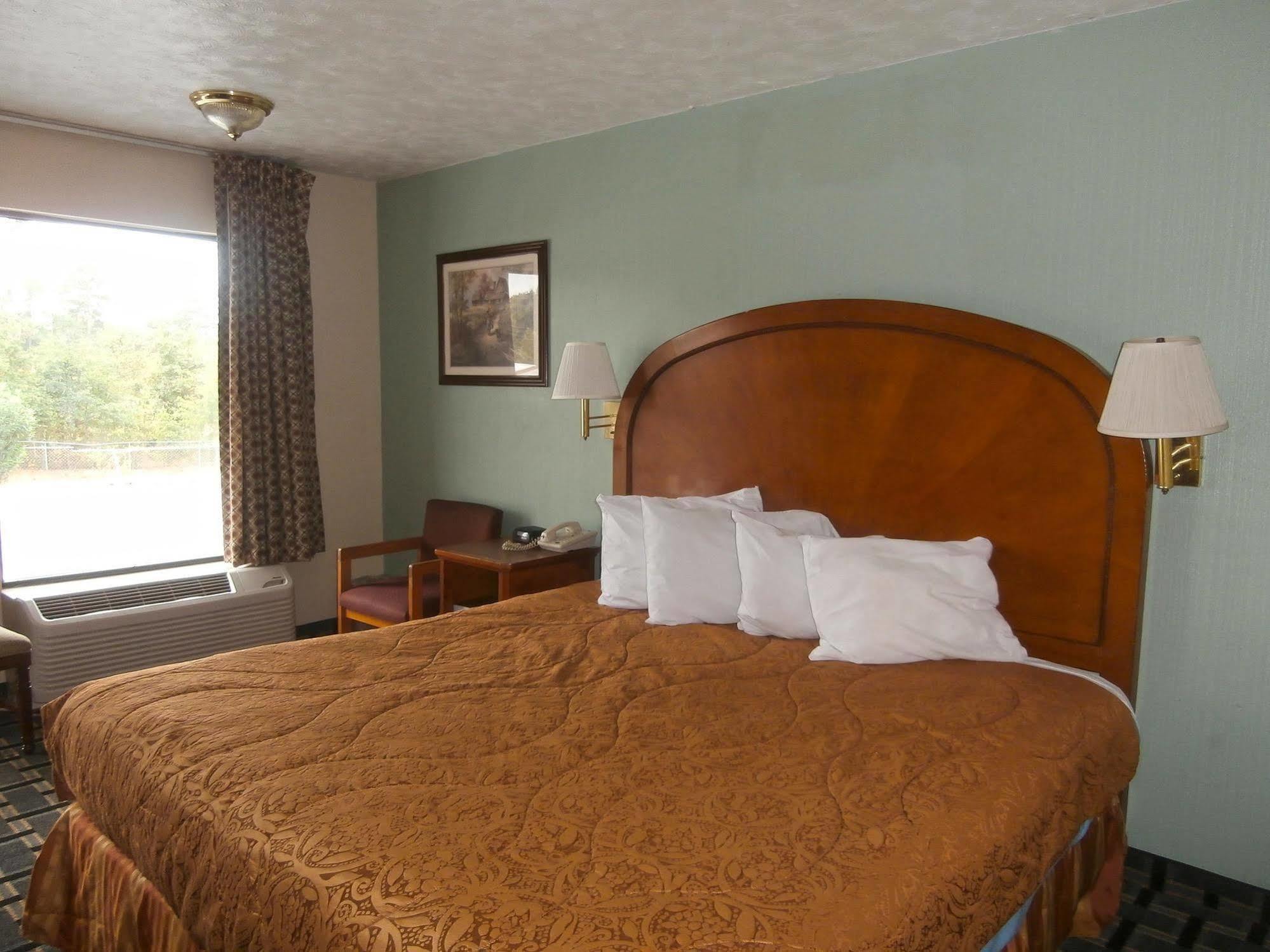 Americas Best Value Inn - Augusta / South Екстер'єр фото